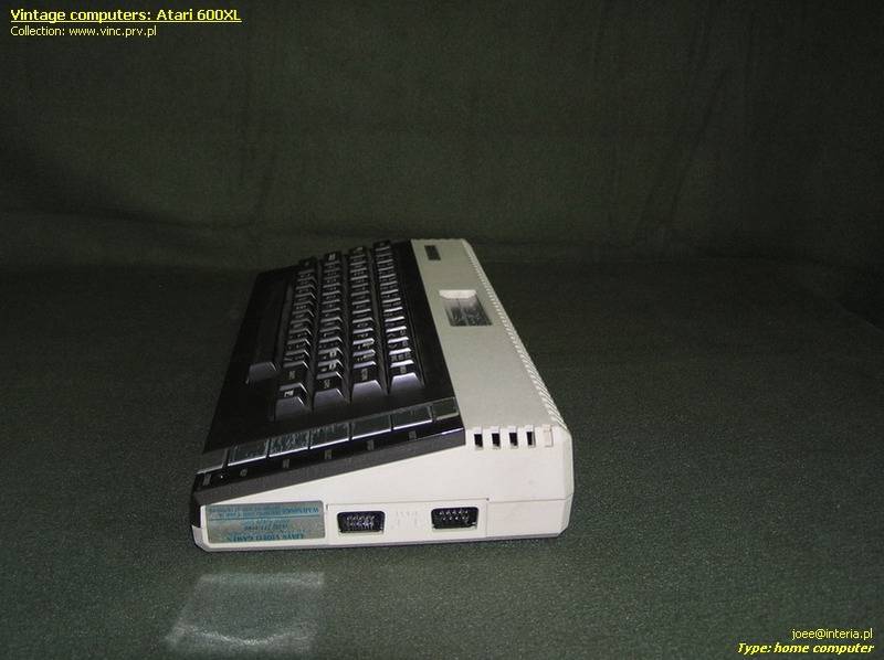 Atari 600XL - 04.jpg